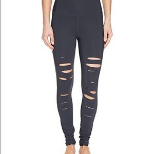 Warrior ripped leggings